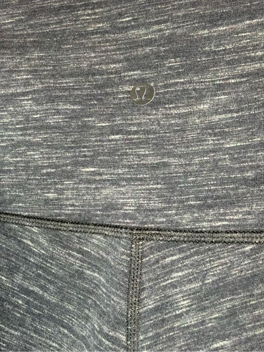 lululemon athletica Heathered Olive High-Rise Cropped Leggings - Picture 5 of 7